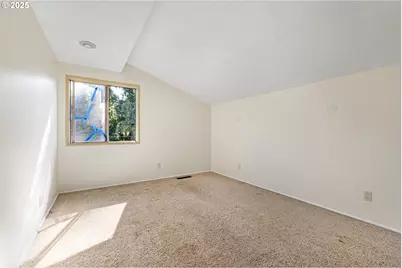 32313 Green Acres Loop, Cottage Grove, OR 97424 - Photo 28