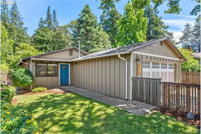 915 7th St, Hood River, OR 97031 - Photo 4