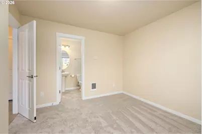 28528 SW Dundee Ln, Wilsonville, OR 97070 - Photo 28