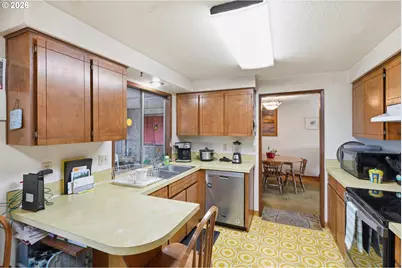 1016 NE 126th St, Vancouver, WA 98685 - Photo 12