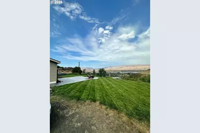 3113 Fremont St, The Dalles, OR 97058 - Photo 10