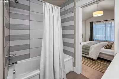 337 NE Morris St, Portland, OR 97212 - Photo 24