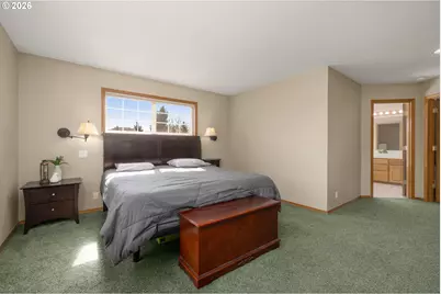 2795 NE Lorie Dr, Hillsboro, OR 97124 - Photo 22