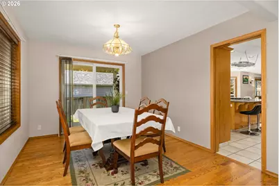 2795 NE Lorie Dr, Hillsboro, OR 97124 - Photo 8