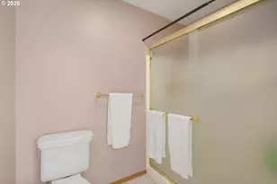 2795 NE Lorie Dr, Hillsboro, OR 97124 - Photo 26