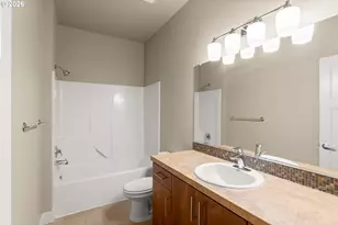 14323 SW Compass Dr, Beaverton, OR 97005 - Photo 16