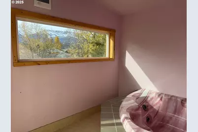 61486 Liberty Rd, Joseph, OR 97846 - Photo 32