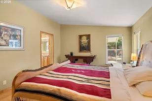 24195 Carpenterville Rd, Gold Beach, OR 97444 - Photo 10