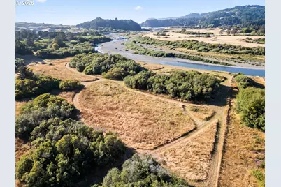 24195 Carpenterville Rd, Gold Beach, OR 97444 - Photo 42