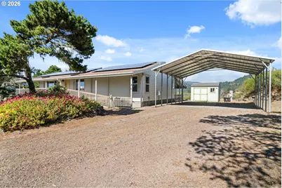 24195 Carpenterville Rd, Gold Beach, OR 97444 - Photo 14