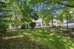 2533 NW Stimpson Ln, Portland, OR 97229 - Photo 24