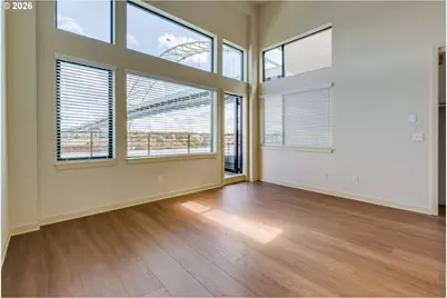 2124 NW 16th Ave, Portland, OR 97209 - Photo 32