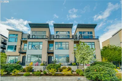 2124 NW 16th Ave, Portland, OR 97209 - Photo 2