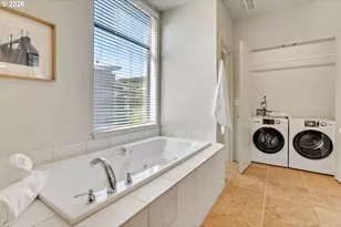 2124 NW 16th Ave, Portland, OR 97209 - Photo 30