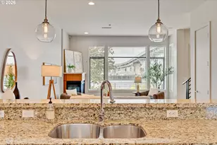 2124 NW 16th Ave, Portland, OR 97209 - Photo 18