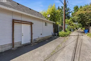 2209 E St, Vancouver, WA 98663 - Photo 24
