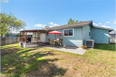 130 E 21st St, Goldendale, WA 98620 - Photo 22