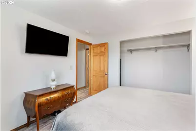 130 E 21st St, Goldendale, WA 98620 - Photo 18