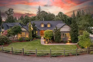 23590 SW Elderberry Ln, West Linn, OR 97068 - Photo 2