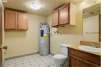 3615 Edward Dr SE, Salem, OR 97302 - Photo 32