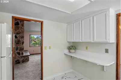 3615 Edward Dr SE, Salem, OR 97302 - Photo 10