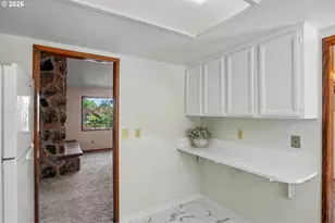 3615 Edward Dr SE, Salem, OR 97302 - Photo 10