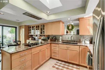 8816 NW Lakeshore Ave, Vancouver, WA 98665 - Photo 14