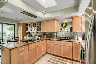 8816 NW Lakeshore Ave, Vancouver, WA 98665 - Photo 14