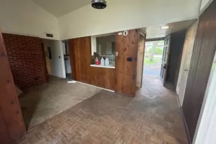 275 W 37th Ave, Eugene, OR 97404 - Photo 10