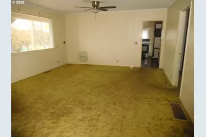 110 N Broad St, Weston, OR 97886 - Photo 18