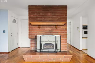 1755 Brentwood Ave, Eugene, OR 97401 - Photo 4