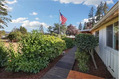 28884 Hillaire St, Eugene, OR 97402 - Photo 26