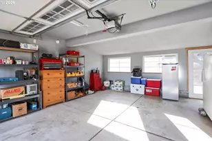 28884 Hillaire St, Eugene, OR 97402 - Photo 22