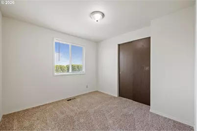 157 Jefferson St, Umatilla, OR 97882 - Photo 16