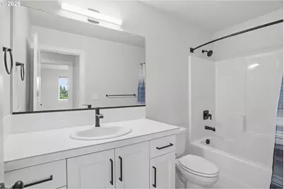 14005 SE Maybrook Ln, Milwaukie, OR 97222 - Photo 16