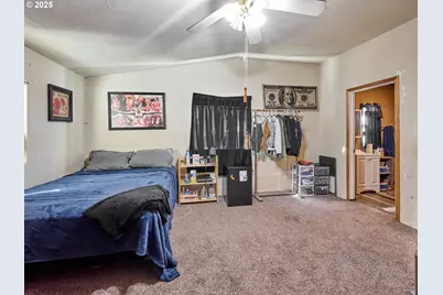 1632 Brown St, Woodburn, OR 97071 - Photo 14