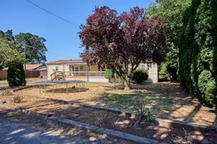 1632 Brown St, Woodburn, OR 97071 - Photo 1