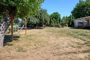 1632 Brown St, Woodburn, OR 97071 - Photo 22