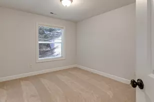 6345 Caufield St, West Linn, OR 97068 - Photo 30