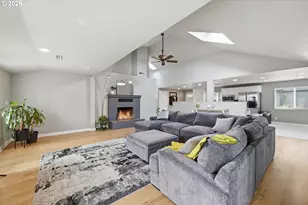 1271 Arcadia Dr, Eugene, OR 97401 - Photo 8