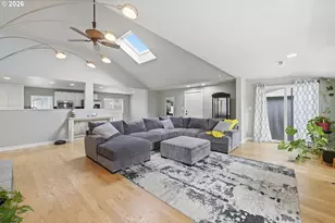 1271 Arcadia Dr, Eugene, OR 97401 - Photo 6