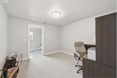 1271 Arcadia Dr, Eugene, OR 97401 - Photo 28
