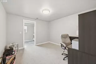 1271 Arcadia Dr, Eugene, OR 97401 - Photo 28