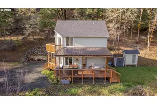 270 Sabrina Ln, Winston, OR 97496 - Photo 2