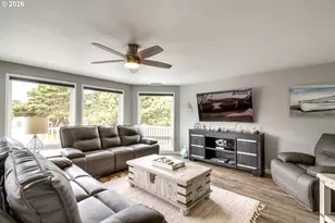 3085 Beach Loop Dr SW, Bandon, OR 97411 - Photo 8