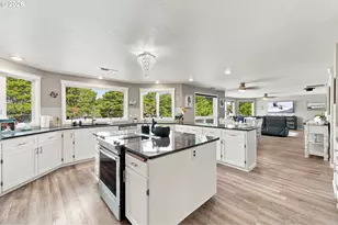 3085 Beach Loop Dr SW, Bandon, OR 97411 - Photo 44
