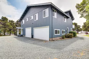 3085 Beach Loop Dr SW, Bandon, OR 97411 - Photo 46