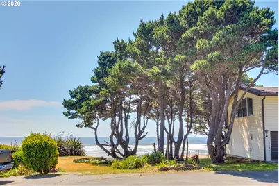 3085 Beach Loop Dr SW, Bandon, OR 97411 - Photo 28