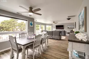3085 Beach Loop Dr SW, Bandon, OR 97411 - Photo 10