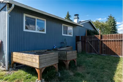 691 NE 5th St, Willamina, OR 97396 - Photo 36